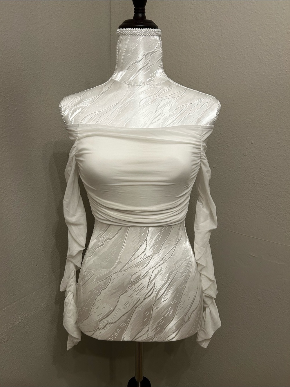 Off-Shoulder White Ruffle Sleeve Crop Top